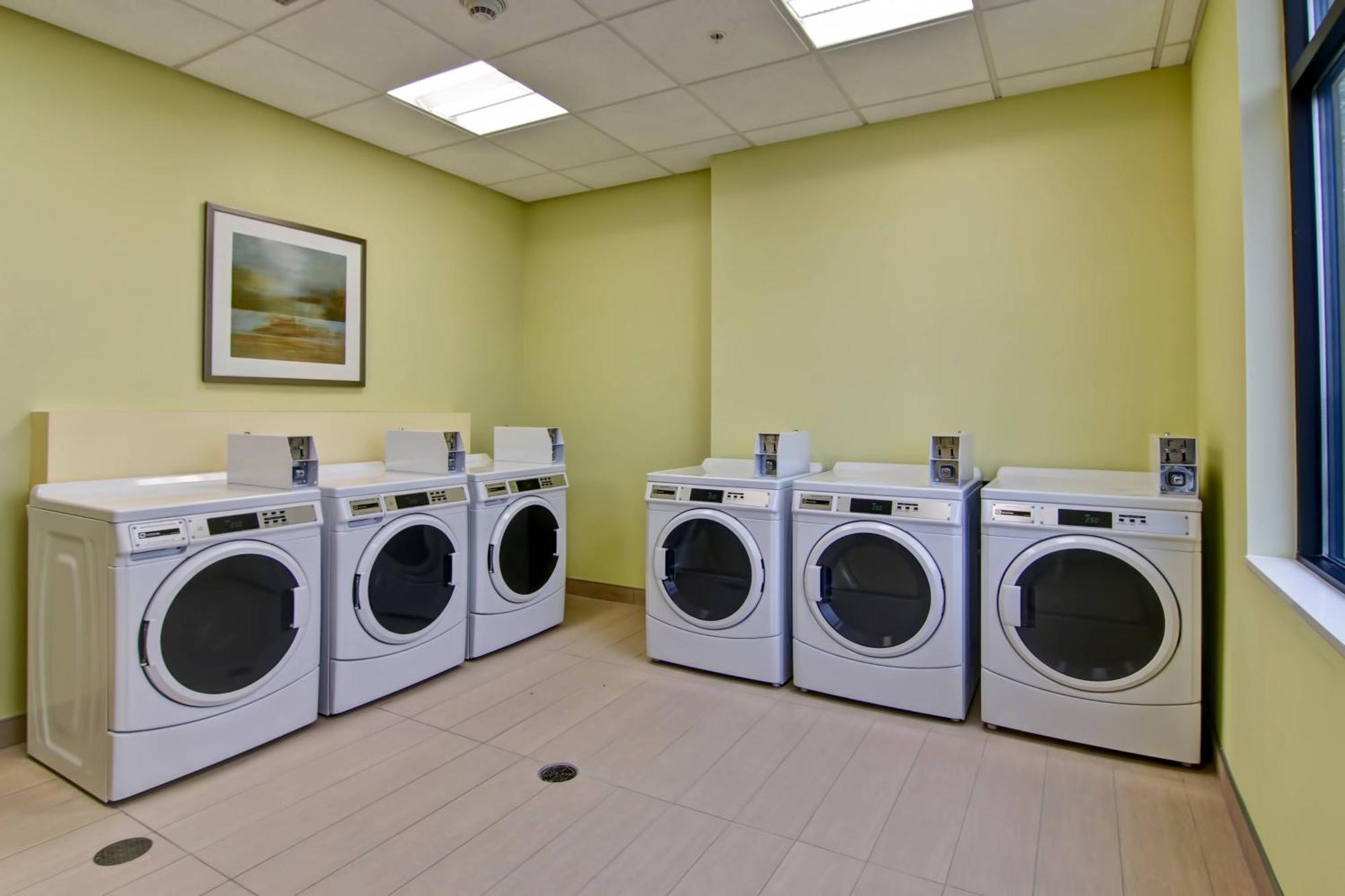 Towneplace Suites By Marriott Kincardine Εξωτερικό φωτογραφία